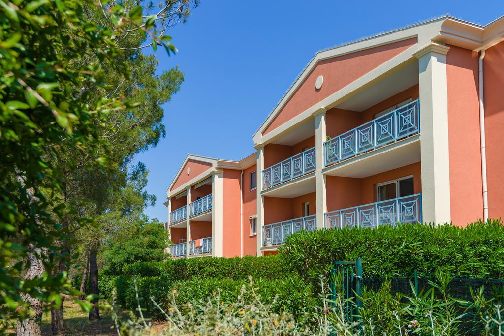 Lagrange Vacances Le Domaine Des Grands Pins Saint-Raphaël Exterior foto